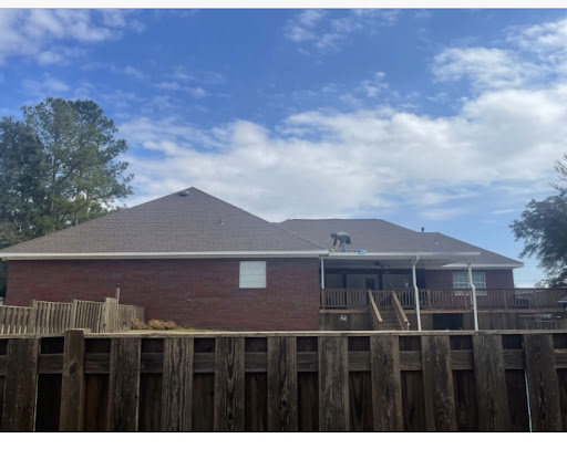 Roofing Contractor «Mobile Roofing & Construction», reviews and photos, 114 Westfield Ave, Mobile, AL 36608, USA