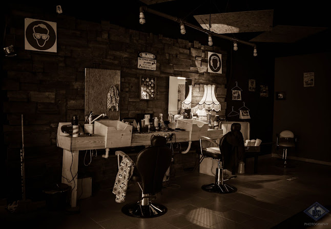 Empire Barber Shop & Tattoo - Seixal