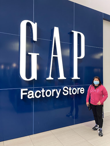 Clothing Store «Gap Outlet», reviews and photos, 1600 Saratoga Ave, San Jose, CA 95129, USA