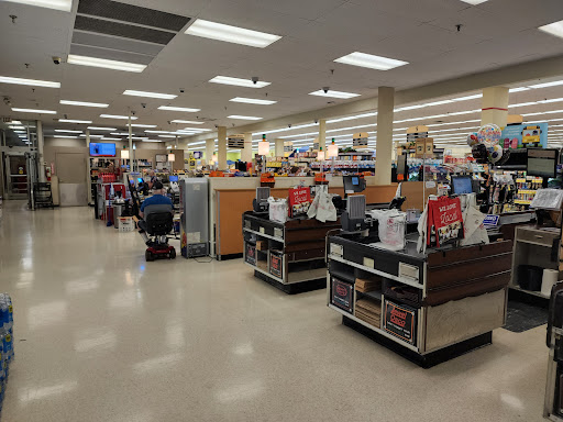 Grocery Store «Jewel-Osco», reviews and photos, 2031 Main St, Wheaton, IL 60187, USA