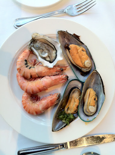 Wine Bar «Memorial Wine Cellar», reviews and photos, 7951 Katy Fwy, Houston, TX 77024, USA