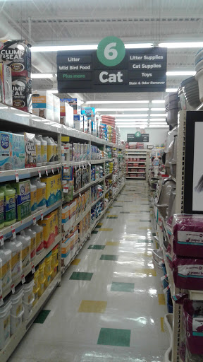 Pet Supply Store «Pet Supplies Plus», reviews and photos, 6845 Highland Rd, White Lake, MI 48383, USA