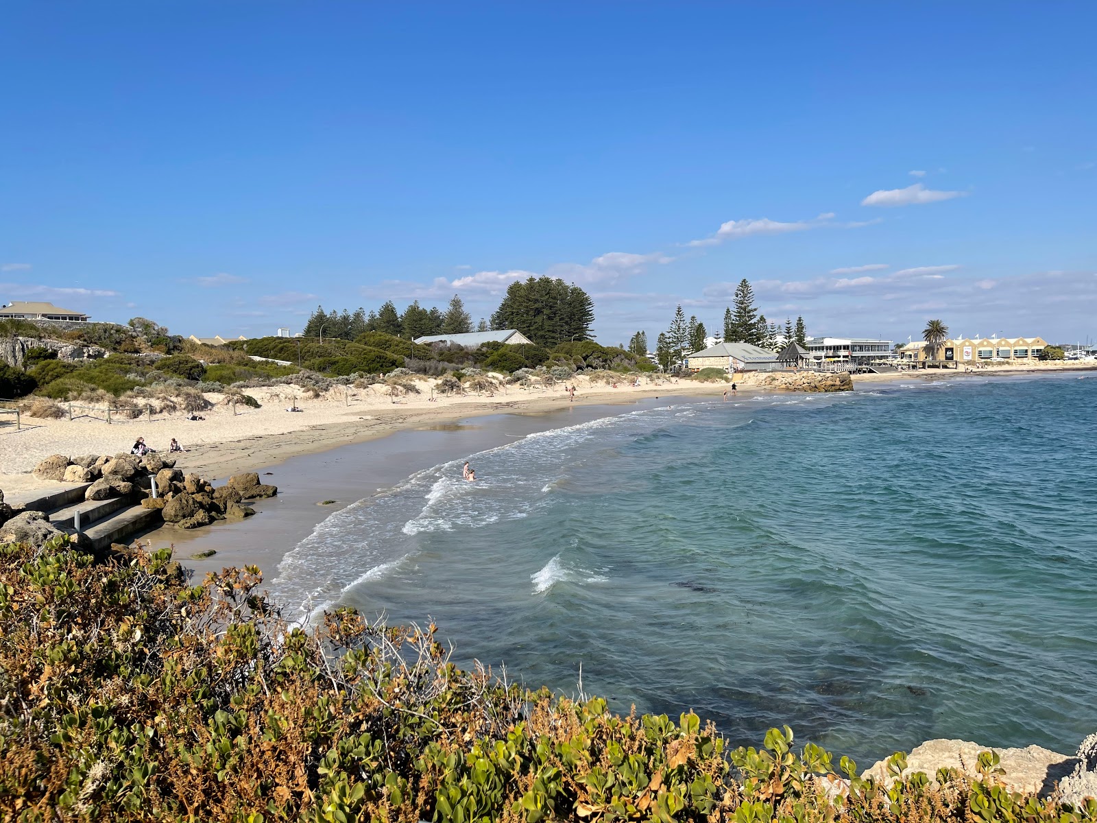 Photo of Bathers Beach and the settlement