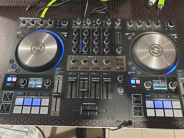Komentáře a recenze na Profi-DJ