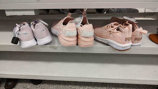 Sporting Goods Store «Big 5 Sporting Goods - Riverside», reviews and photos, 10251 Magnolia Ave, Riverside, CA 92503, USA