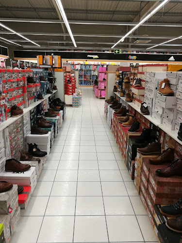 Magasin de chaussures Besson Chaussures Grenoble Crolles Crolles