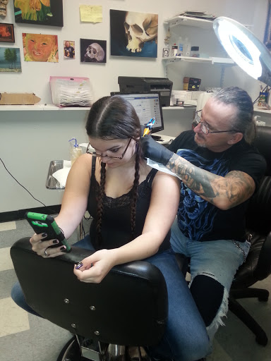 Tattoo Shop «Rocksteady Tattoo», reviews and photos, 2525 W Mercury Blvd, Hampton, VA 23666, USA