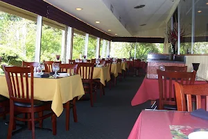 Hilltop House Restaurant & Lounge image