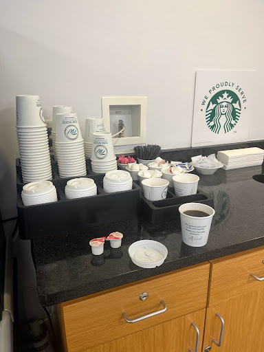 Car Dealer «Tom Wood Nissan», reviews and photos, 4150 E 96th St, Indianapolis, IN 46240, USA