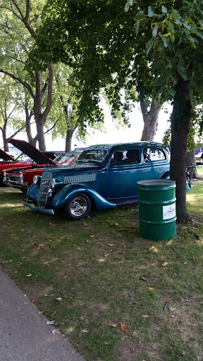 Banquet Hall «Blossom Heath Inn», reviews and photos, 24800 Jefferson Ave, St Clair Shores, MI 48080, USA