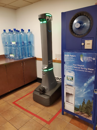 Grocery Store «Stop & Shop», reviews and photos, 40 Franklin Village Drive, Franklin, MA 02038, USA