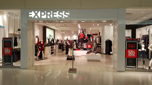 Express, 432 W 14 Mile Rd, Troy, MI 48083, USA, 