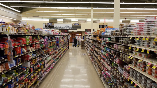 Grocery Store «Jewel-Osco», reviews and photos, 2485 Howard St, Evanston, IL 60202, USA