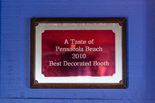 Bar & Grill «Paradise Bar & Grill», reviews and photos, 21 Via De Luna Dr, Gulf Breeze, FL 32561, USA