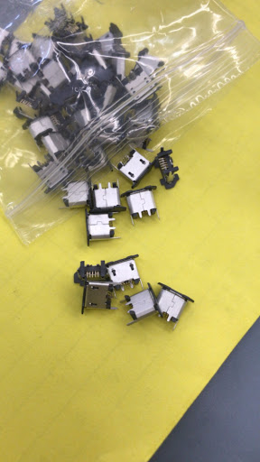 Mobile Phone Repair Shop «Bridgetown Electronics Repair», reviews and photos, 5020 SE Division St, Portland, OR 97206, USA