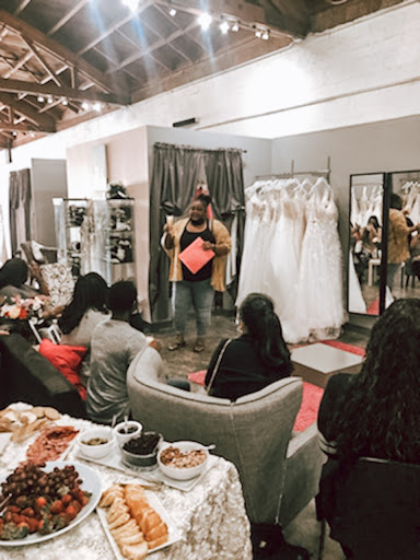 Bridal Shop «Strut Bridal Salon - Sizes 12+», reviews and photos, 4264 Atlantic Ave, Long Beach, CA 90807, USA