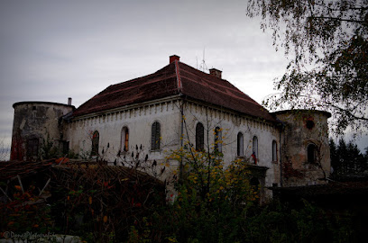 Dvorec Golič