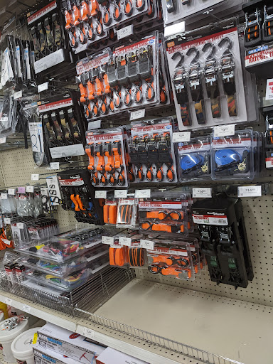 Hardware Store «Harbor Freight Tools», reviews and photos, 356 S Broadway STE 3, Salem, NH 03079, USA