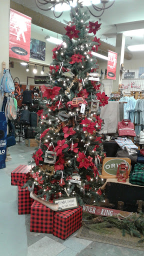 Sporting Goods Store «Flint Creek Outfitters», reviews and photos, 14129 7th St, Dade City, FL 33525, USA