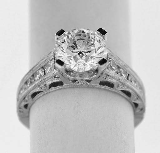 Jewelry Store «P.J. Rossi Jewelers», reviews and photos, 217 Commercial Blvd, Lauderdale-By-The-Sea, FL 33308, USA