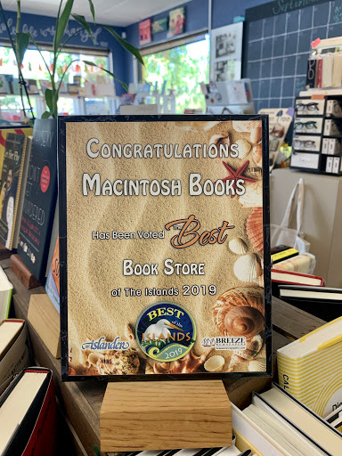 Book Store «MacIntosh Books of Sanibel», reviews and photos, 2330 Palm Ridge Rd, Sanibel, FL 33957, USA