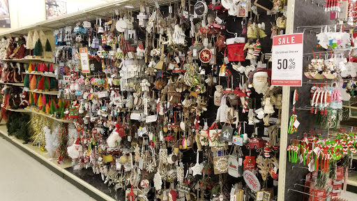 Craft Store «Hobby Lobby», reviews and photos, 1055 E Golf Rd, Schaumburg, IL 60173, USA