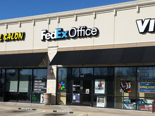 Print Shop «FedEx Office Print & Ship Center», reviews and photos, 425 E Pleasant Run Rd #275, Cedar Hill, TX 75104, USA