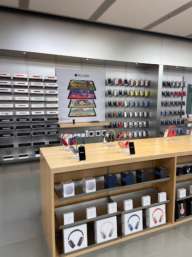 Computer Store «Apple Santa Rosa Plaza», reviews and photos, 1071 Santa Rosa Plaza, Santa Rosa, CA 95401, USA