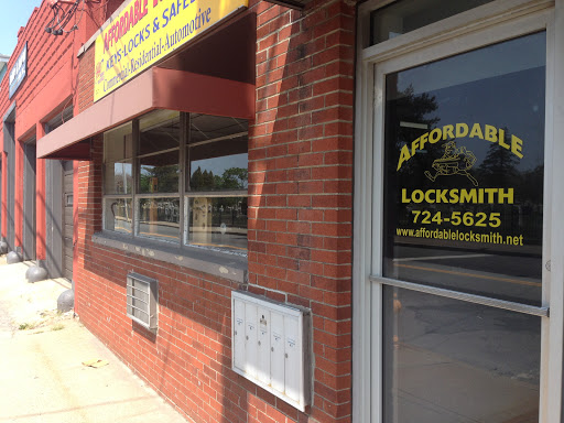 Locksmith «Affordable Locksmith», reviews and photos, 386 Central Ave, Pawtucket, RI 02860, USA