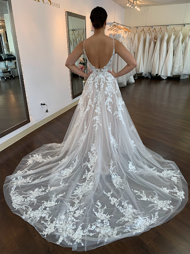 Bridal Shop «Flares bridal + formal», reviews and photos, 1700 N Broadway #100, Walnut Creek, CA 94596, USA