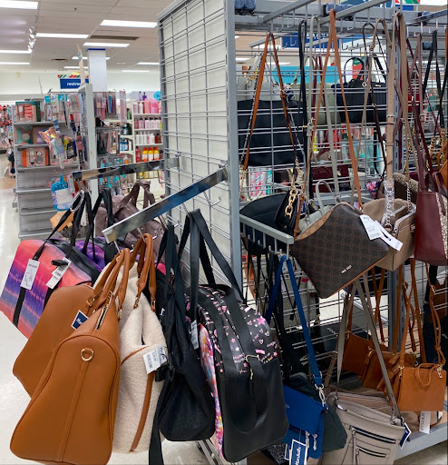 Department Store «Marshalls», reviews and photos, 2662 Chapel Lake Dr, Gambrills, MD 21054, USA