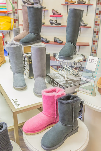 Shoe Store «Sole Desire Shoes», reviews and photos, 2411 Magowan Dr, Santa Rosa, CA 95405, USA