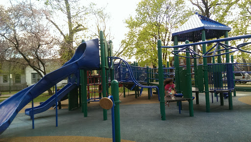 Park «Mayfair Park», reviews and photos, 4550 W Sunnyside Ave, Chicago, IL 60630, USA