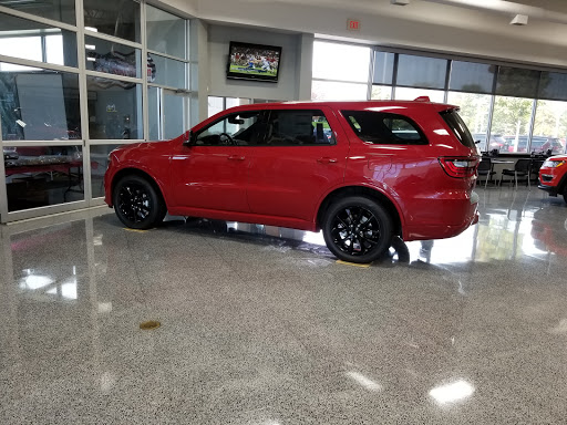 Car Dealer «Stew Hansen Dodge Ram Chrysler Jeep», reviews and photos, 12103 Hickman Rd, Des Moines, IA 50323, USA