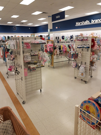 Department Store «Marshalls & HomeGoods», reviews and photos, 311 Costco Way, St Peters, MO 63376, USA