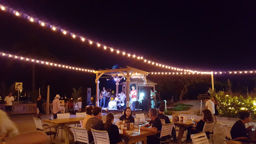 Bar & Grill «The Inlet Grill», reviews and photos, 110 S Ocean Dr, Fort Pierce, FL 34949, USA