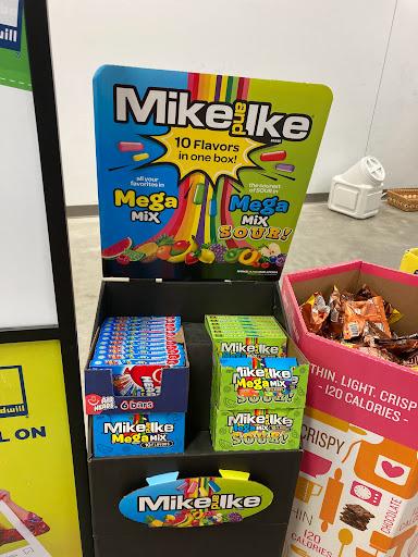 Thrift Store «Goodwill Industries of Greater Cleveland & East Central Ohio», reviews and photos, 16160 Pearl Rd, Strongsville, OH 44136, USA