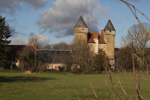 Agence de location de maisons de vacances Château de Celon Celon