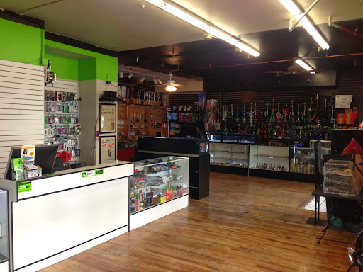 Tobacco Shop «Xhale smoke shop», reviews and photos, 635 C St, San Diego, CA 92101, USA