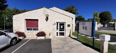 Mairie à Varzay