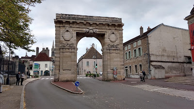 Vincenzi Lionel Ostéopathe à Beaune