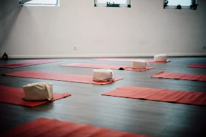 Santi Yoga & Pilates image