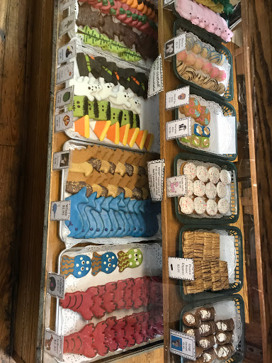 Pet Supply Store «Bark Harbor», reviews and photos, 150 Main St # 3, Bar Harbor, ME 04609, USA