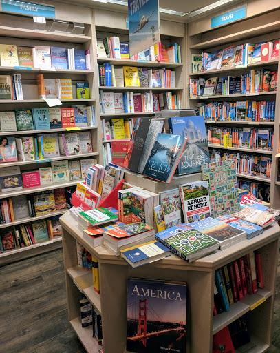 Book Store «Laguna Beach Books», reviews and photos, 1200 S Coast Hwy, Laguna Beach, CA 92651, USA