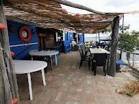 Atmosphère du Restaurant de fruits de mer Les copains d'abord à Sète - n°3