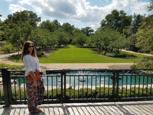 Park «Lilacia Park», reviews and photos, 150 S Park Ave, Lombard, IL 60148, USA