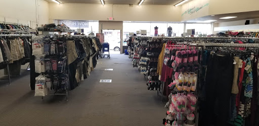 Thrift Store «Goodwill», reviews and photos