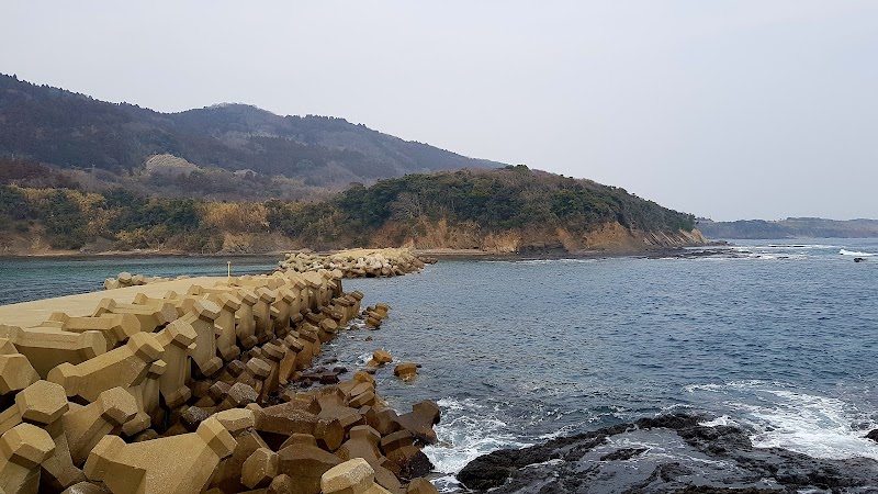 西泊海水浴場(なや浜海岸)