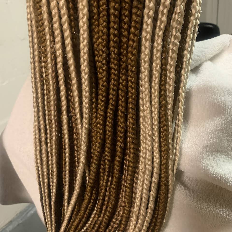 The Belle's African Hair Braiding 21227
