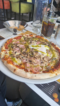 Prosciutto crudo du Pizzeria La Felicita à Saint-Grégoire - n°4